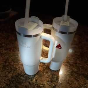 Stanley Cup exclusive Delta Logo 30oz